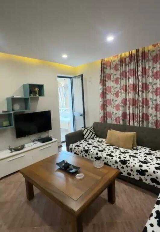 IN VENDITA APPARTAMENTO 2+1+BALCONE "MALI ROBIT VIJA E PARE,DURRES".