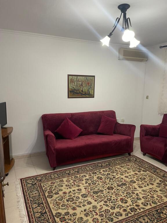 Apartament 2+1 për qira në Bllok