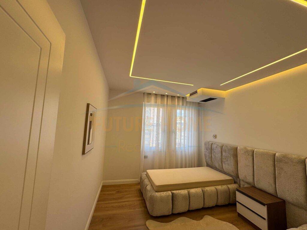 Shitet Apartament 2+1+2, Rruga e Kosovareve