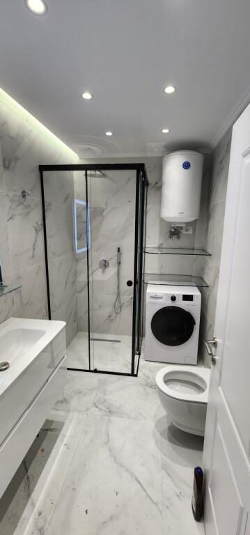 Apartament 2+1 me Qira – Bulevardi Zogu I Parë
