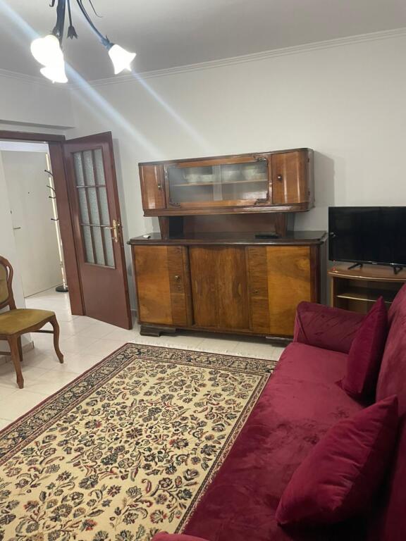 Apartament 2+1 për qira në Bllok