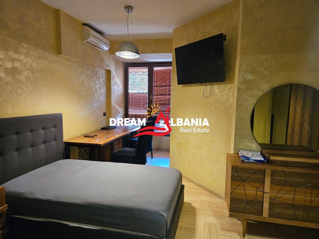 Apartament modern 2+1+2 tualete me qira ne zonen e Bllokut ne Tirane (ID 42215310)