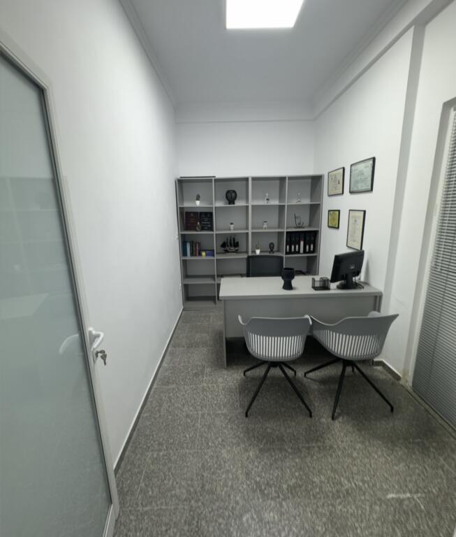 Ambient biznesi për qira