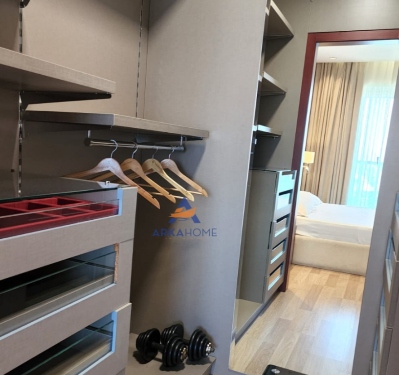 APARTAMENT ME QERA 2+1+BALLKON TE AMBASADOR 3, STADIUMI AIR ALBANIA