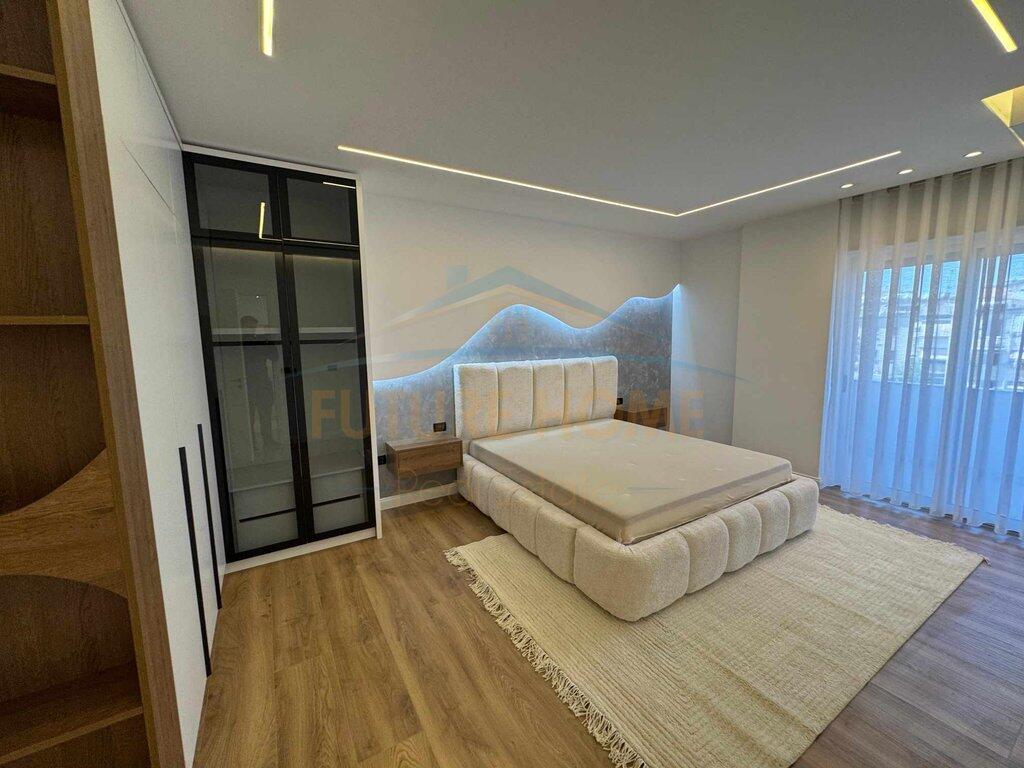 Shitet Apartament 2+1+2, Rruga e Kosovareve
