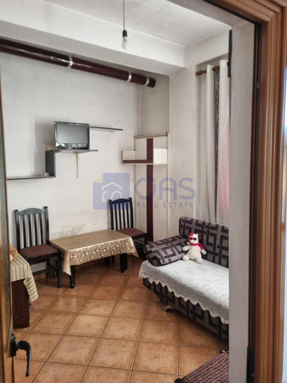In affitto il 2° piano di una villa 1+1 a Misto Mame, Tirana