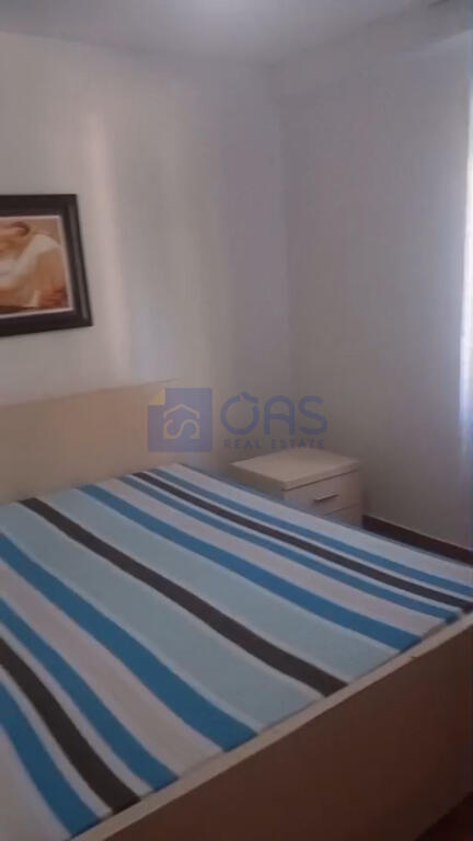 Një pjesë e një vile private 1+1 jepet me qera pranë fabrikës së miellit, Tiranë.