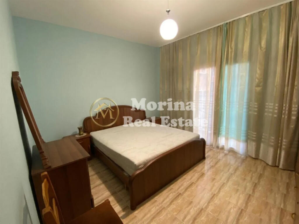 Qera Shtepi Private 2+1, Ali Demi