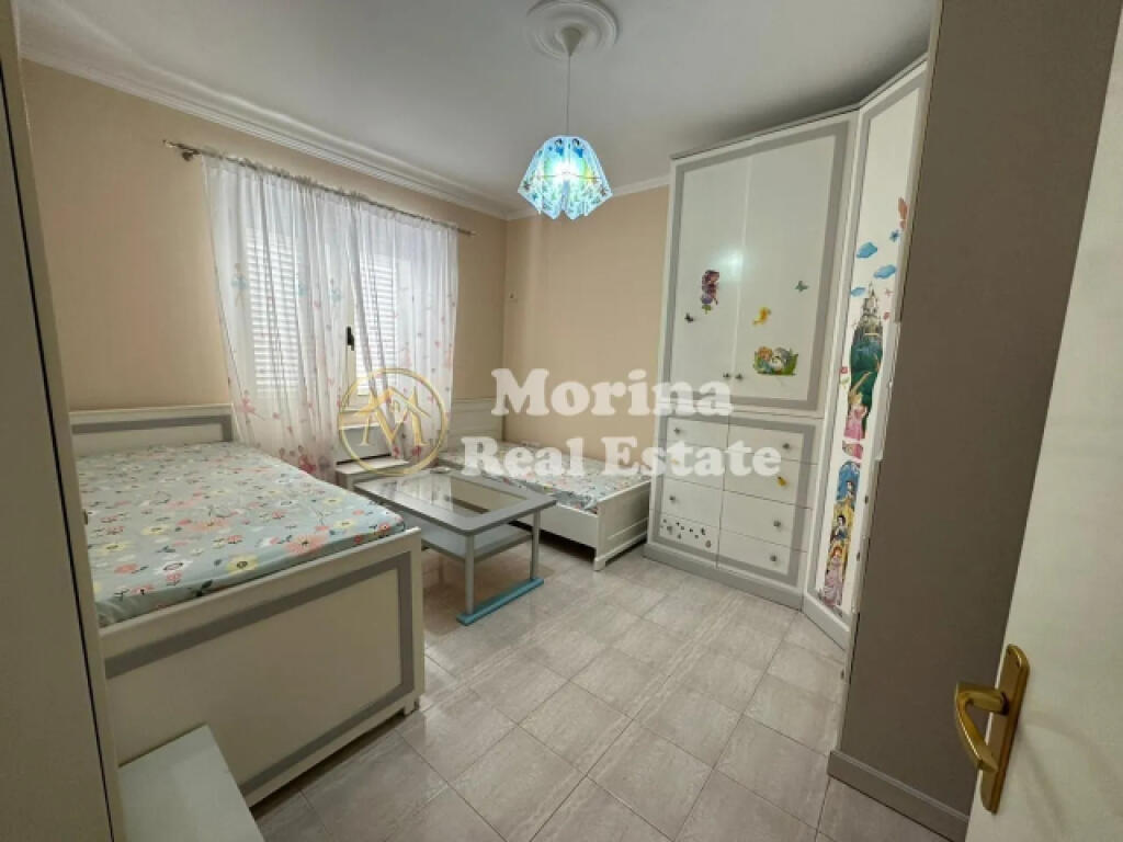 Qera, Apartament 2+1 + parkim, Rruga Durresit