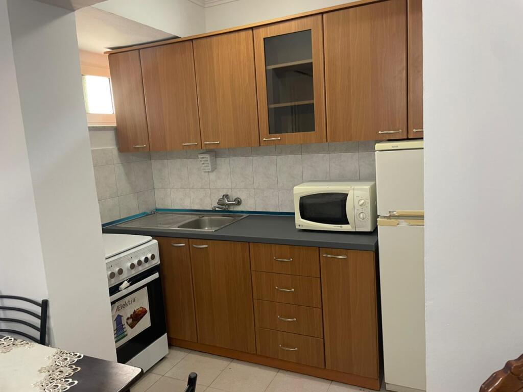 Apartament 2+1 për qira në Bllok