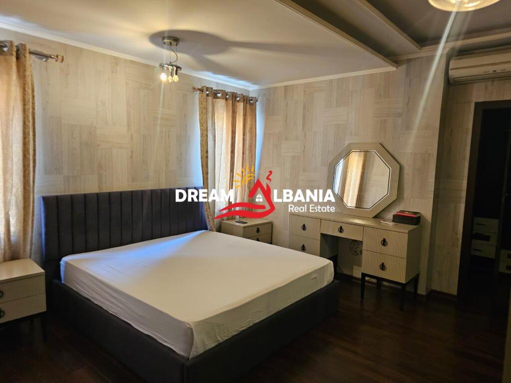 Apartament modern 2+1+2 tualete me qira ne zonen e Bllokut ne Tirane (ID 42215310)