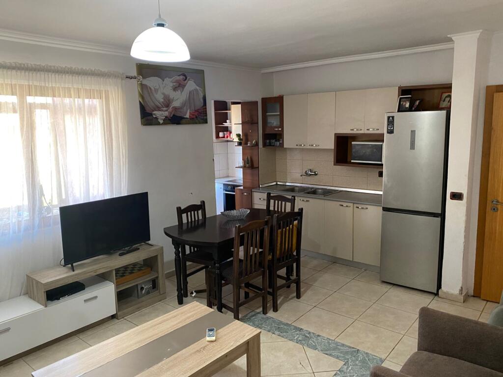Appartamento 1+1 in vendita ad Ali Demi