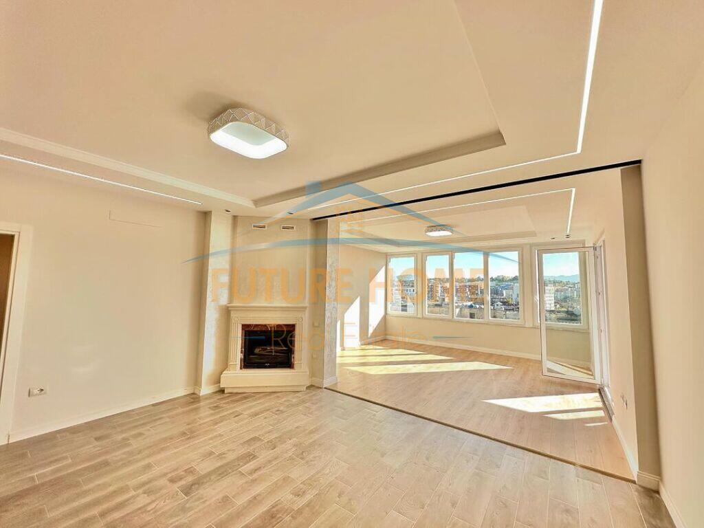 Shitet Apartament 3+1+2, Xhamllik