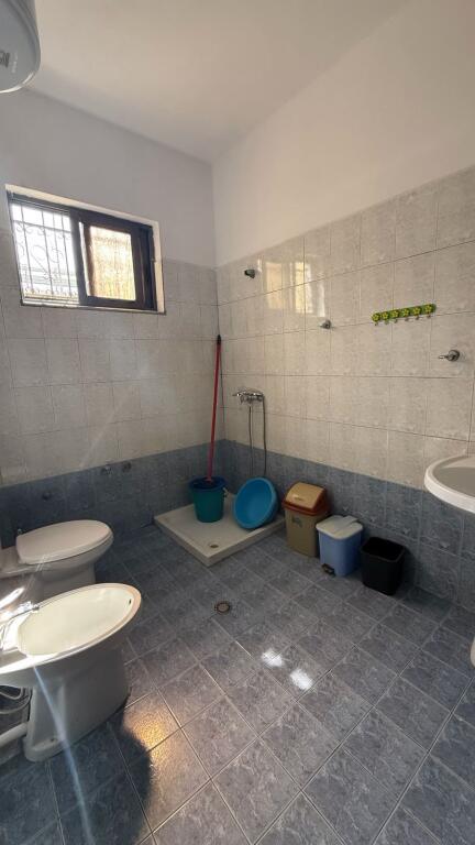 Apartment 2+1 for rent at Pallati me Shigjeta.
