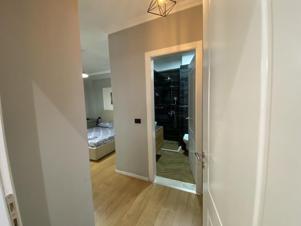 Qera, Apartament 2+1, Kopshti Botanik