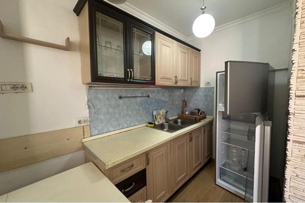 APARTAMENT 1+1, RR. TEFTA TASHKO