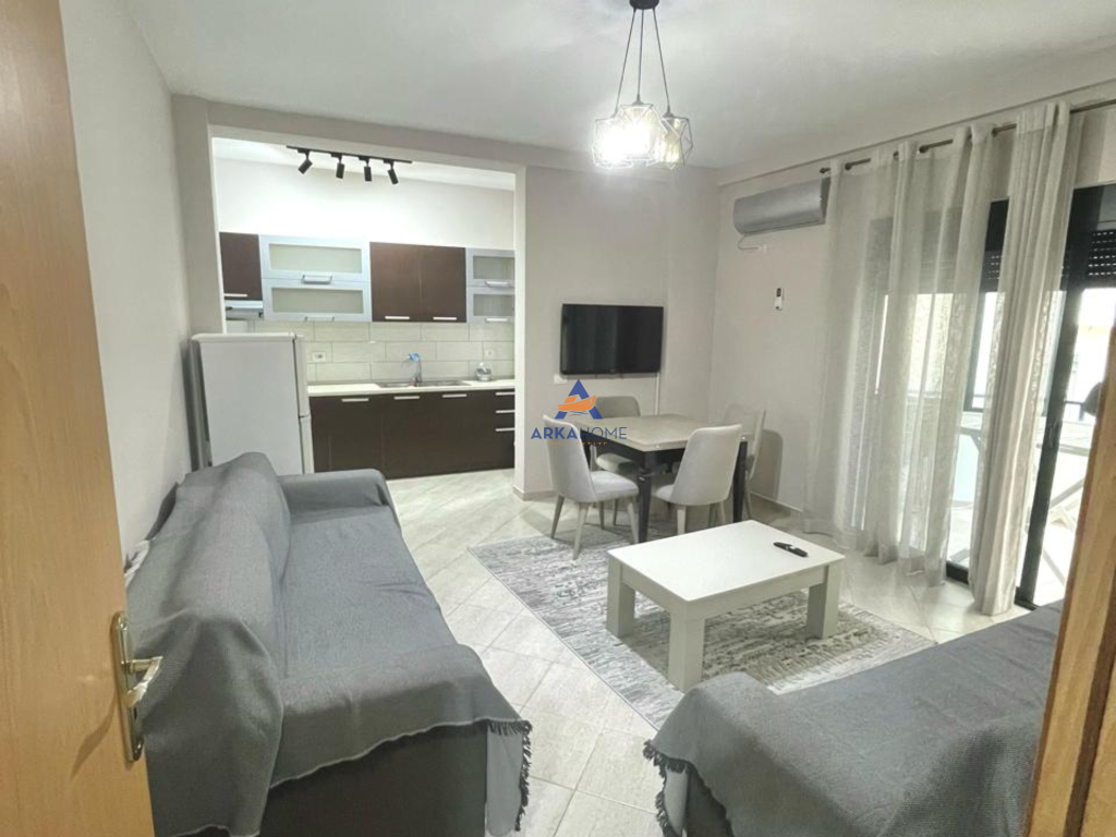 APPARTAMENTO IN AFFITTO 1+1+ BALCONE, "A SELITE".