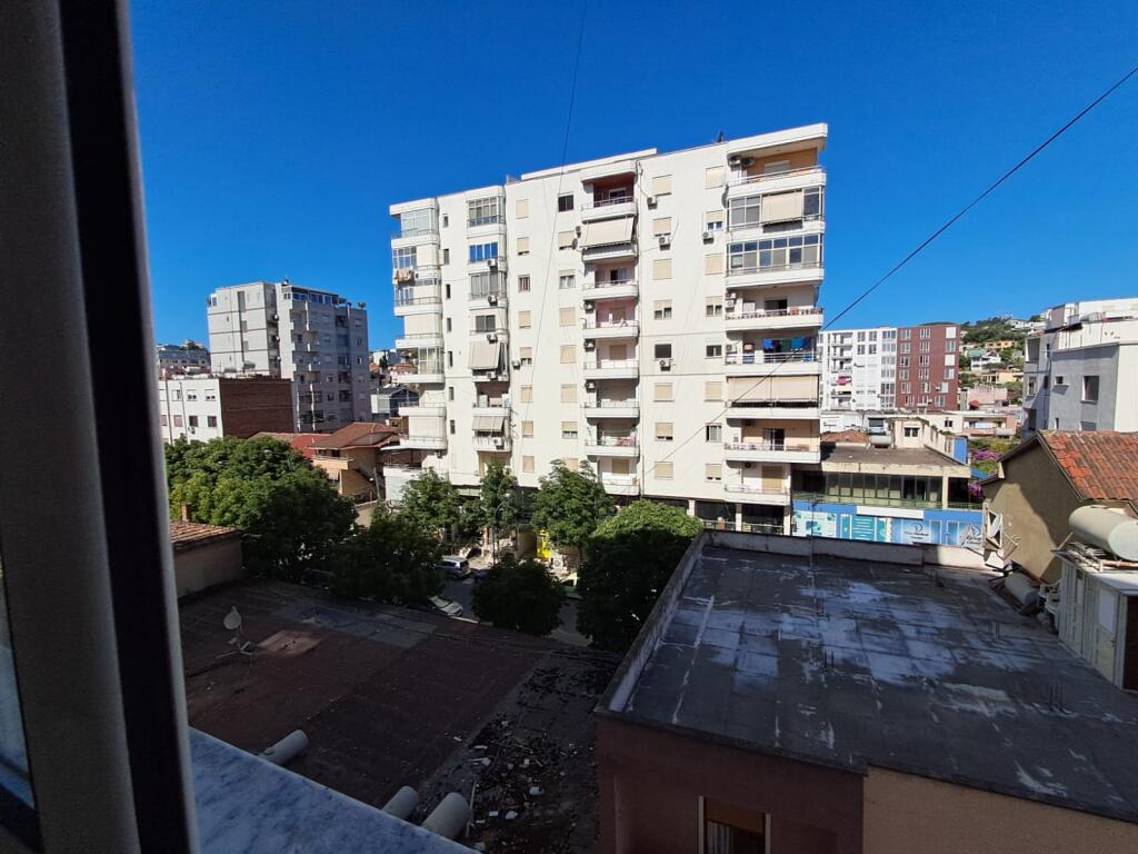 🏡 APARTMENT 1+1 FOR SALE 📍 Police Directorate – Durrës