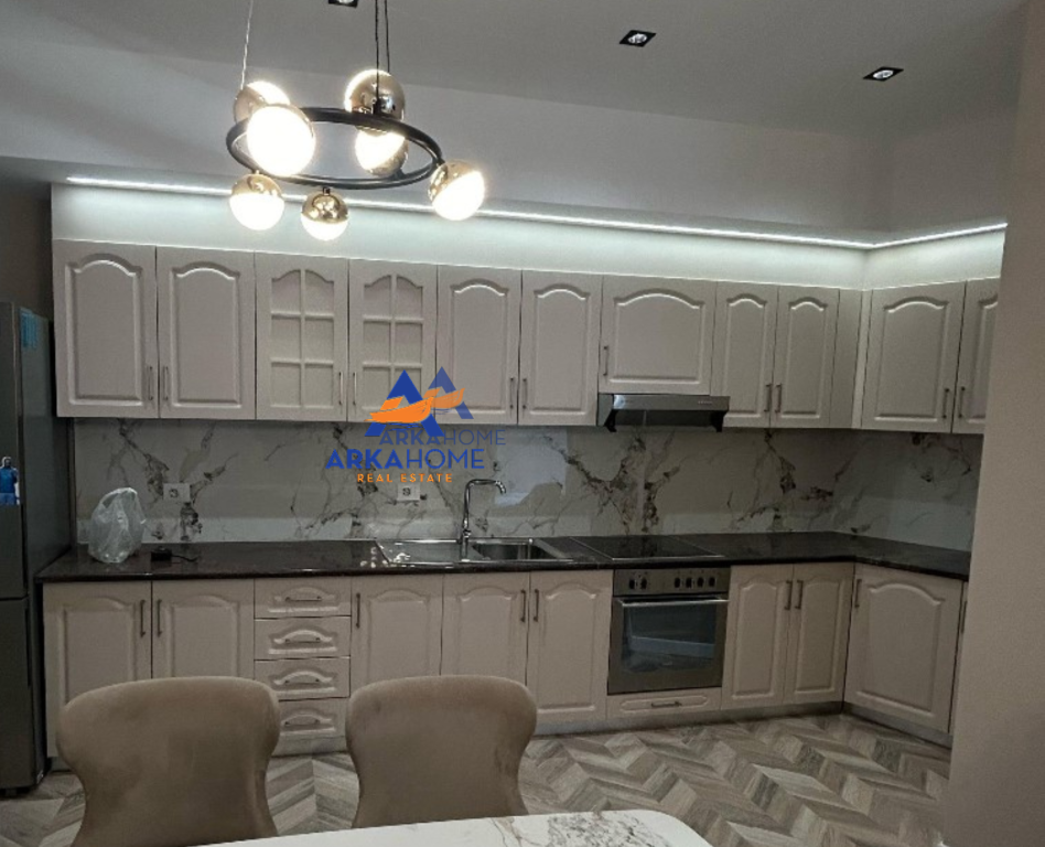 APPARTAMENTO IN AFFITTO 2+1+BALCONE "CENTRO, 9 PIANI".