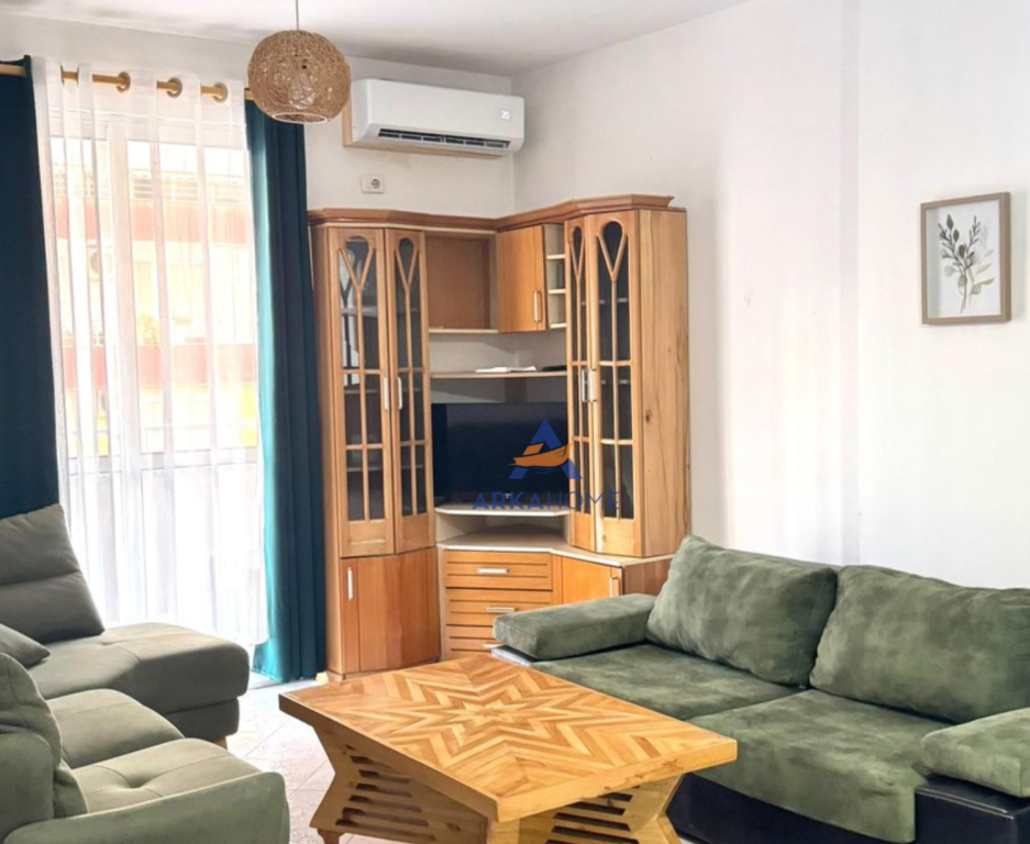 APPARTAMENTO IN AFFITTO 1+1+BALCONE "VICINO CAFFÈ UNIVERS, ASTIR"