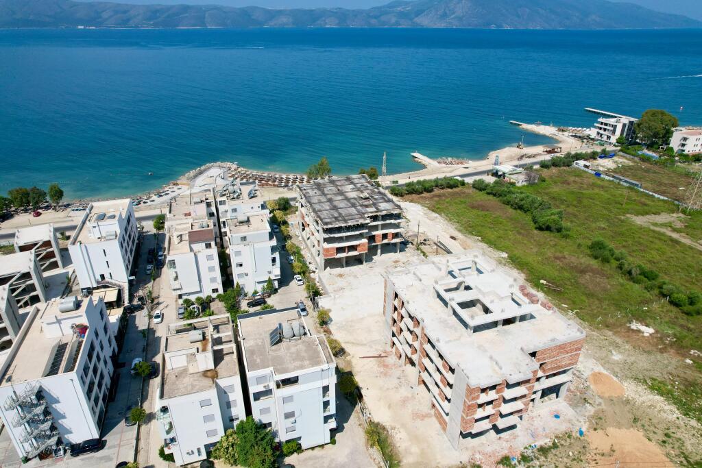 Appartamento sul mare in vendita a Radhime