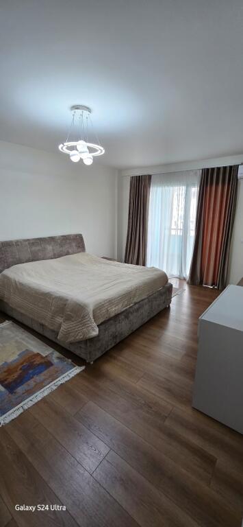 Apartament 2+1 me Qira – Bulevardi Zogu I Parë