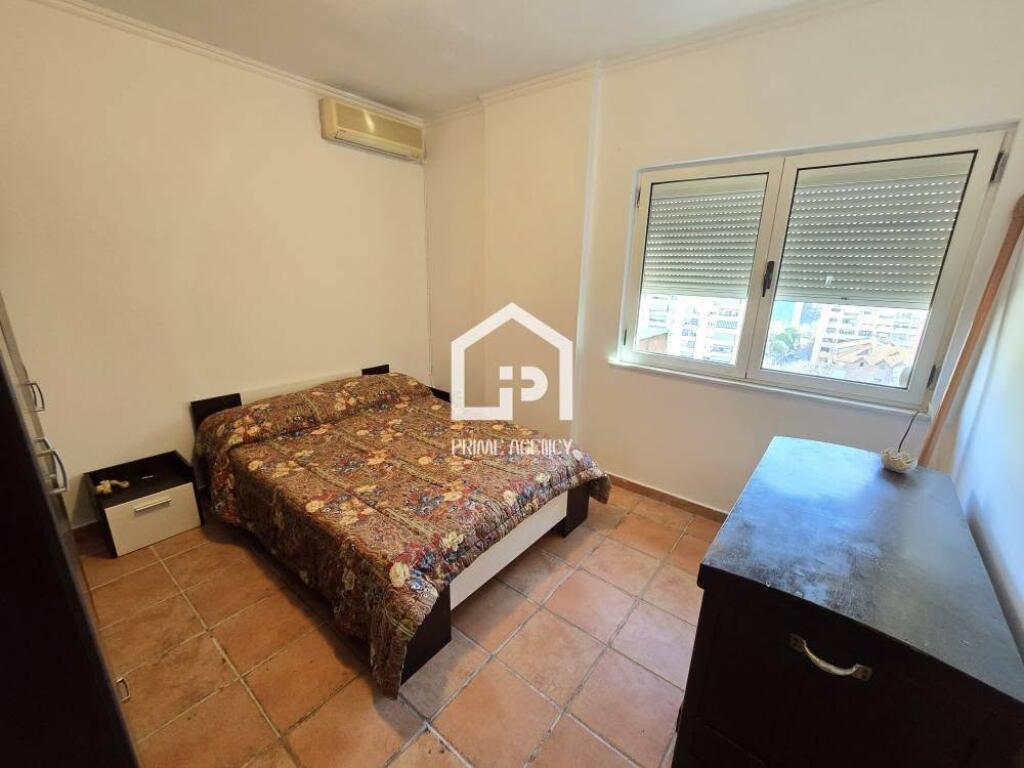 FOR RENT: PENTHOUSE APARTMENT/AREA: DINAMO STADIUM
