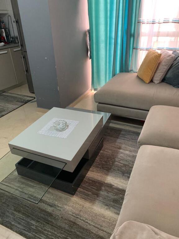 Jepet apartament 1+1, Mbrapa fakultetit të shkencave