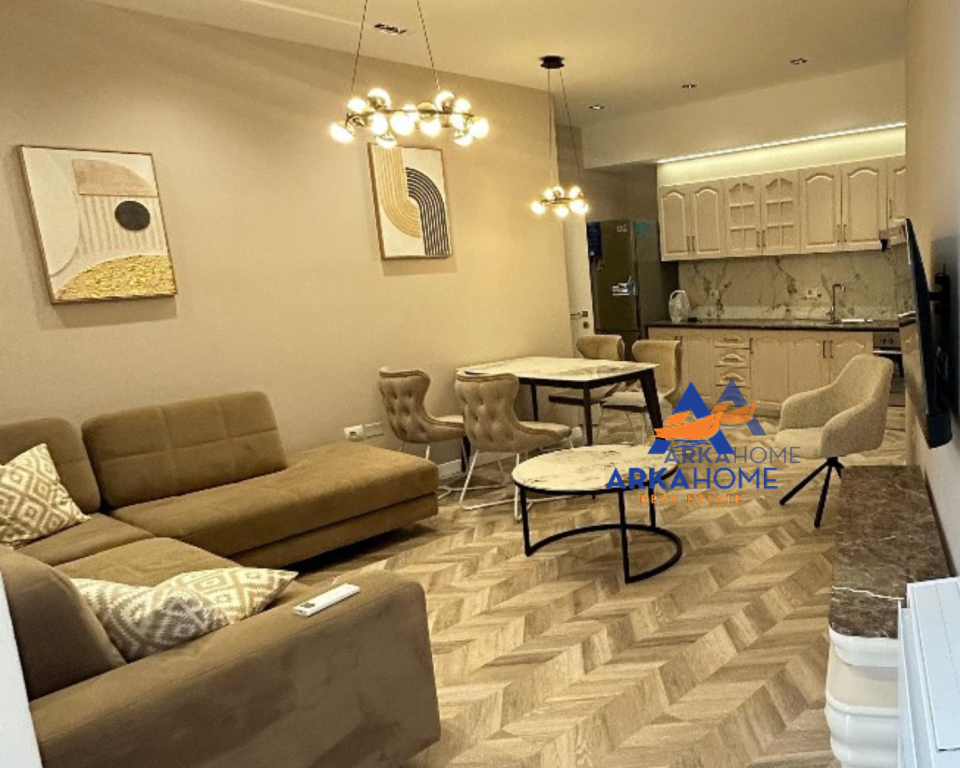APPARTAMENTO IN AFFITTO 2+1+BALCONE "CENTRO, 9 PIANI".