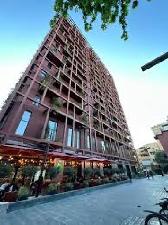RENT, OFFICE SPACE AT GARDEN BUILDING!