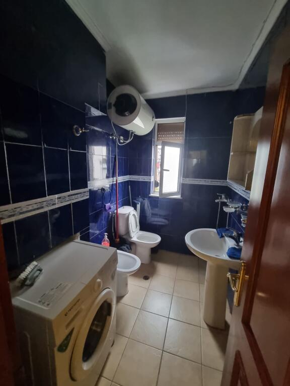 Apartament 2+1 me qira tek Ali Demi!