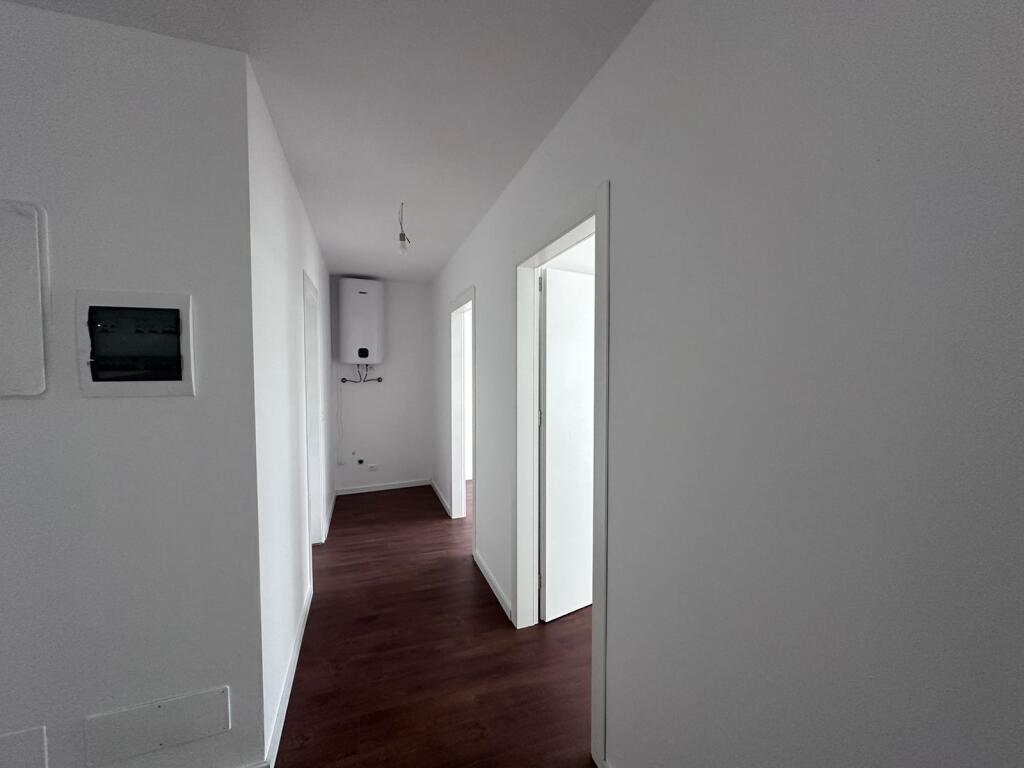 Shtepi me qera 2+1 Tek Lake View Residences