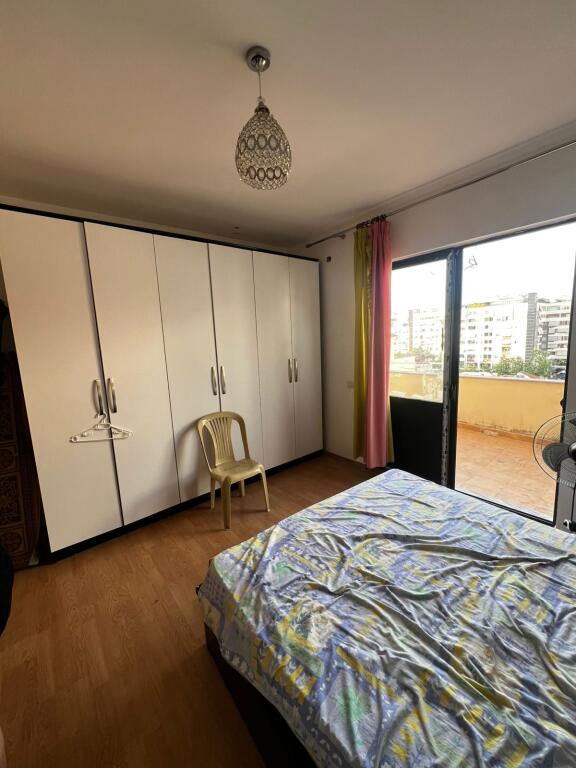Apartament 2+1 për qira në Astir.