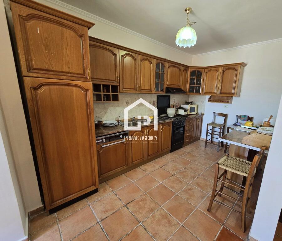 FOR RENT: PENTHOUSE APARTMENT/AREA: DINAMO STADIUM