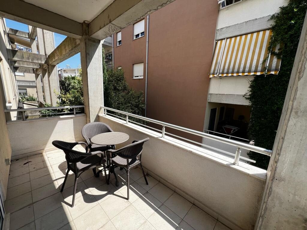 Jepet me Qera Apartament 1+1 65m2 tek rezidenca Touch of the Sun SAUK