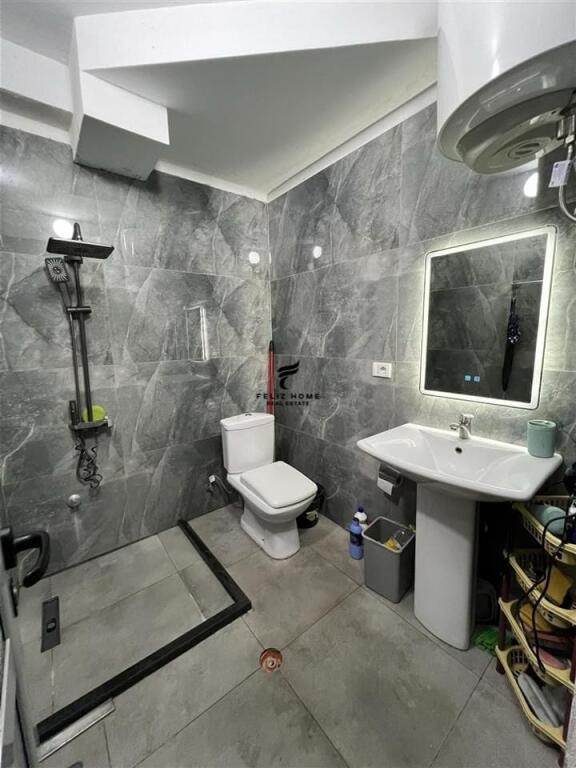 APARTAMENT ME QERA 2+1 DON BOSKO