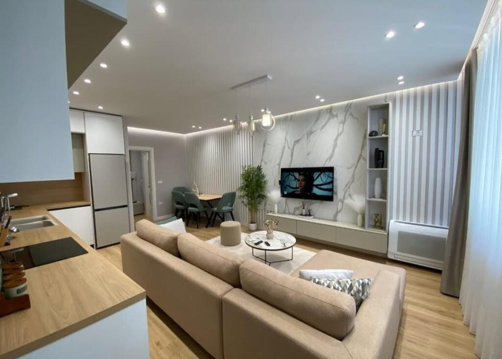 Near Residence Kodra e Diellit, we sell a 2+1+2 apartment with two bathrooms.