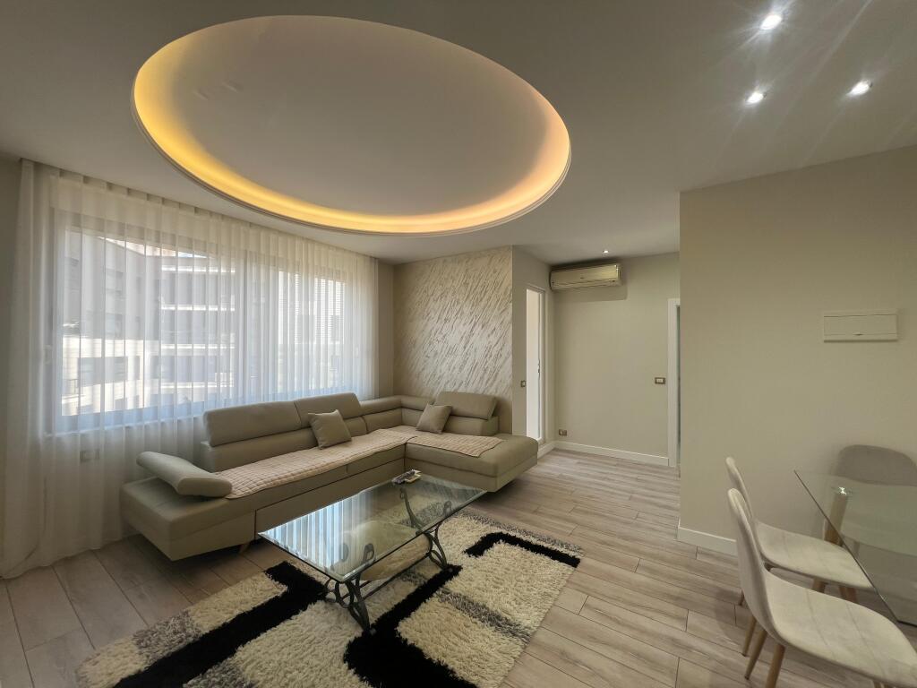 Apartament 1+1 tek rruga Kosovareve