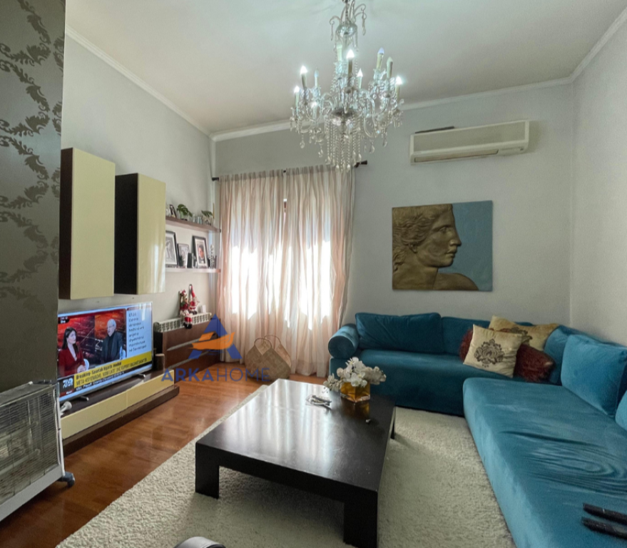 JEPET APARTAMENT ME QERA 2+1+BALLKON