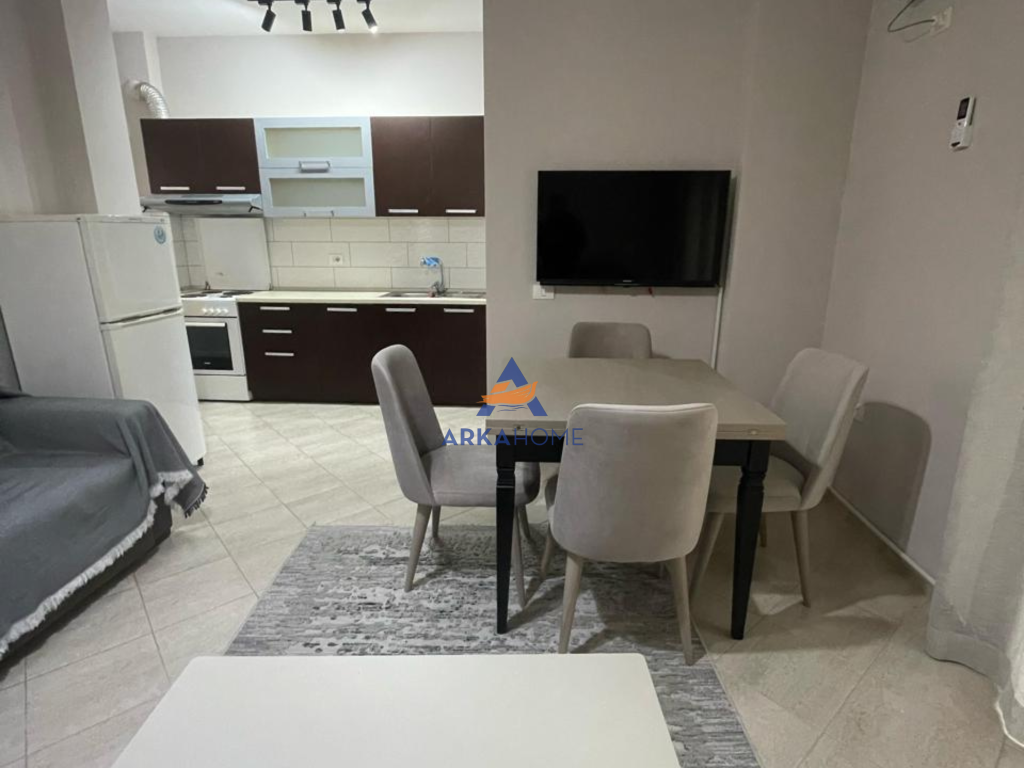 APPARTAMENTO IN AFFITTO 1+1+ BALCONE, "A SELITE".