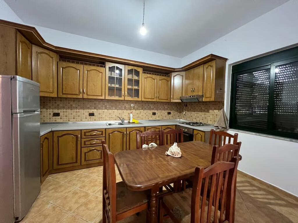 FOR RENT VILLA 450 M2 IN MJULL BATHORE