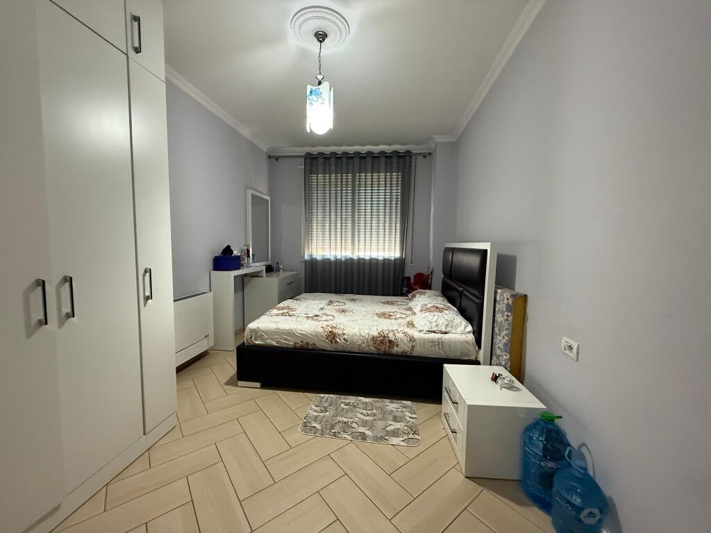 Apartament 2+1 me Qira ne Unaze te Re, Astir!