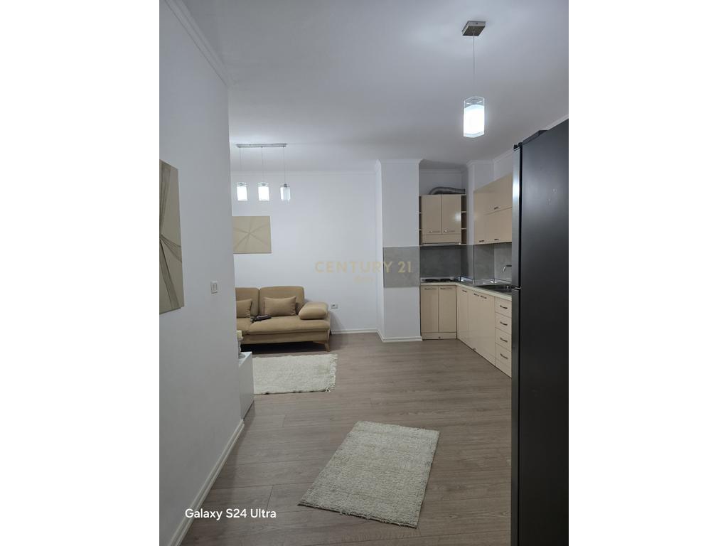 Apartament 2+1 Me Qira në Durrës - 104 m²