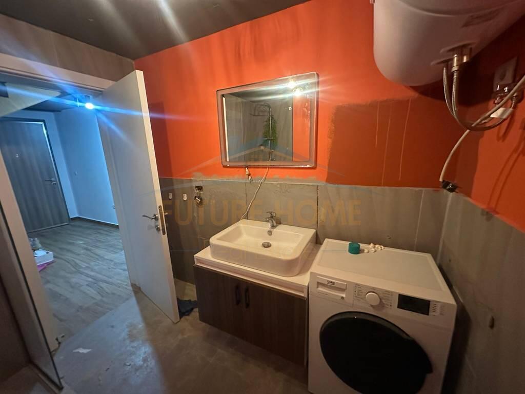 In Affitto, Duplex, Golden Park