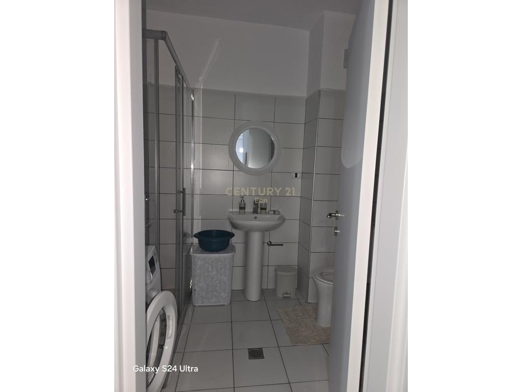 Apartament 2+1 Me Qira në Durrës - 104 m²