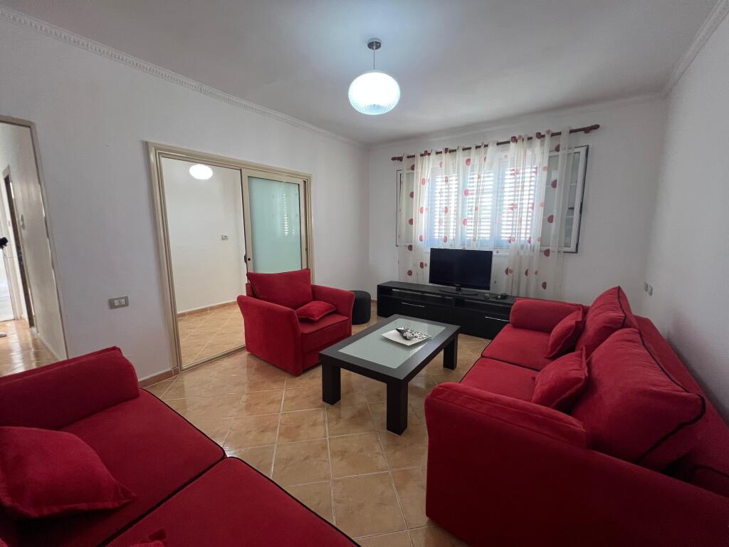 Apartament për Shitje në Pallat Ekzistues në Vlorë