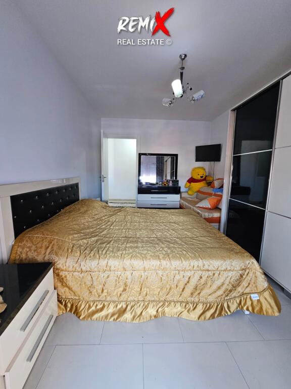 SHITET APARTAMENT 1+1 PRANE VALA PARK, STADIUMI - DURRES