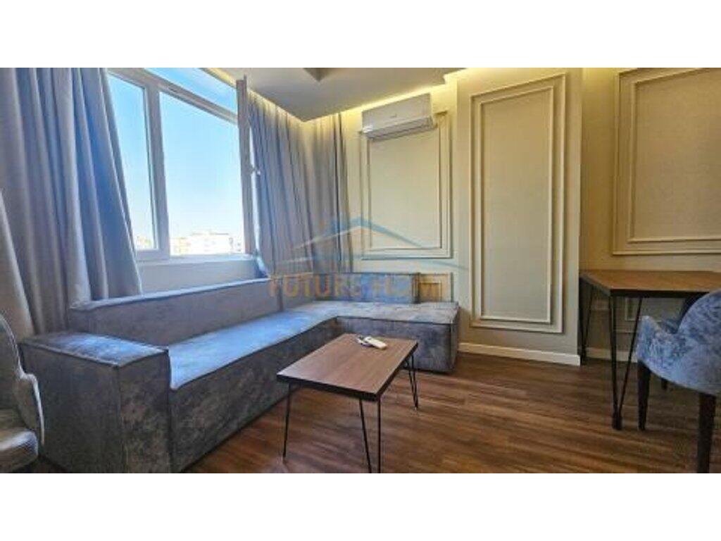 Shitet, Apartament 1+1, Bulevardi Zhan D'Ark, Tirane.