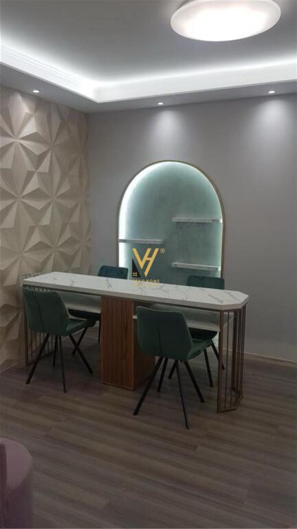 JEPET AMBIENT 50M2 ME QERA TE BRRYLI