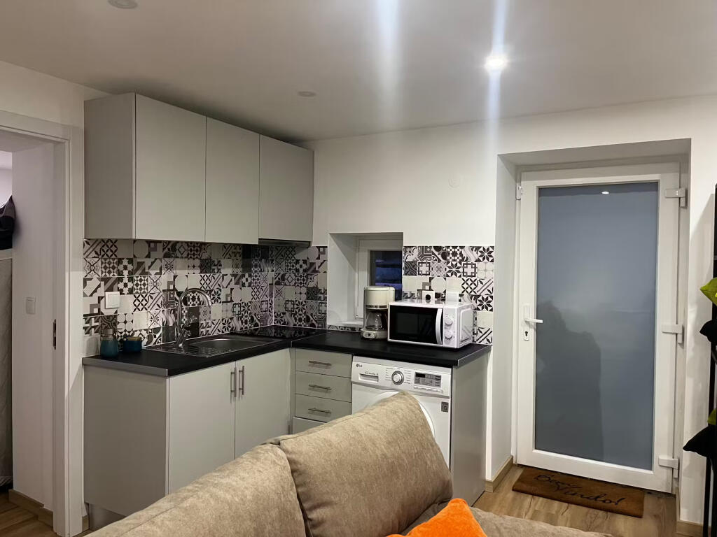 Appartamento in affitto 1+1 ad Astir (ID B2101166) Tirana.